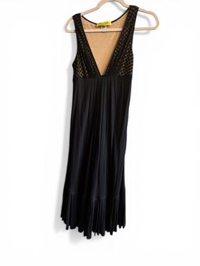 Catherine Malandrino Black Sleeveless V‑Neck Maxi Dress
